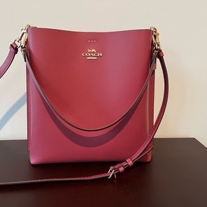 Coach Mollie bucket NWOT
